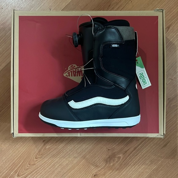 Vans Encore boys snowboard boots BNWT - Picture 2 of 3